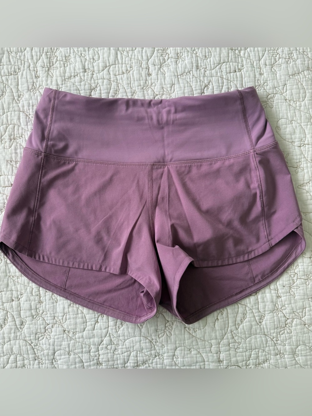 Lululemon Speed Up short, HR 2.5” size 4 - Picture 3 of 7